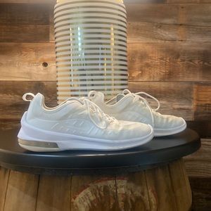 Women’s White Nike Air Max 9.5